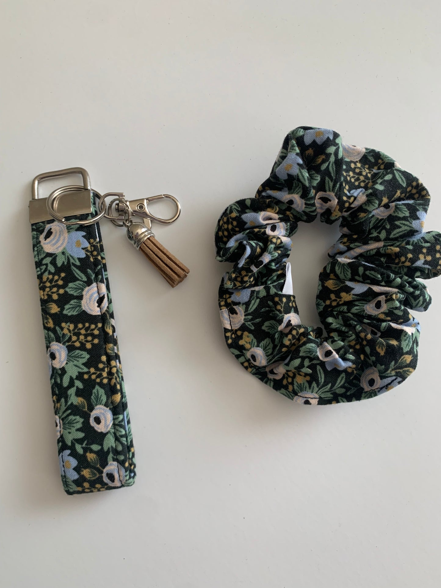 Rosa Black - Cotton Scrunchie