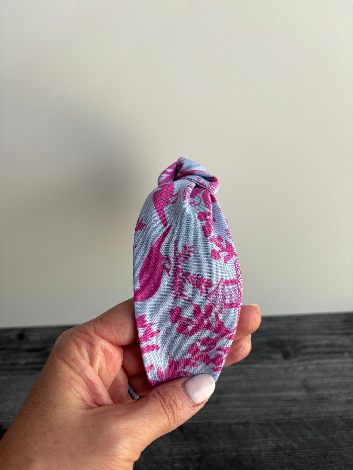 Lovely Day Magenta - Knotted Headband