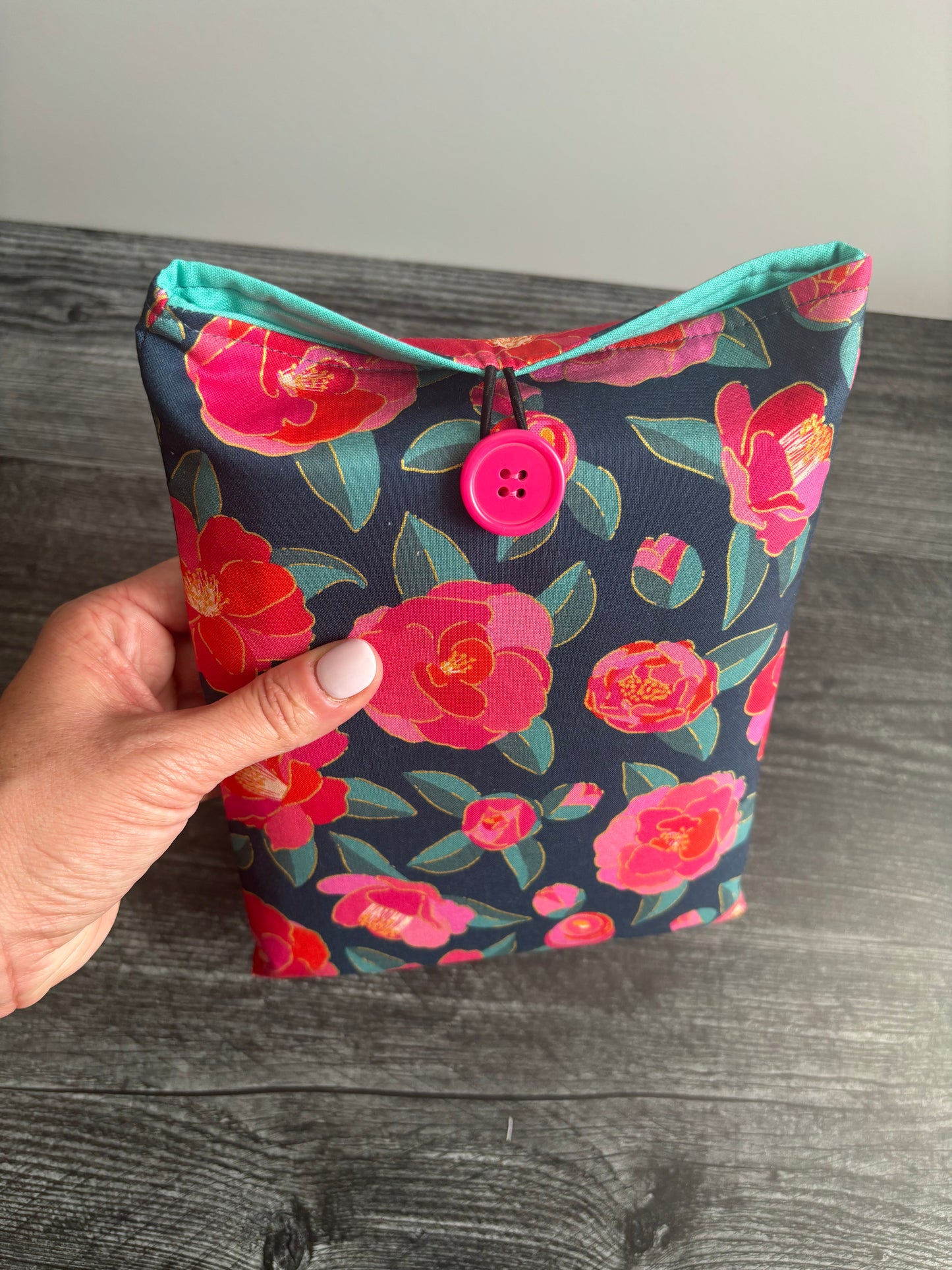 Camellia Navy - Book Sleeve