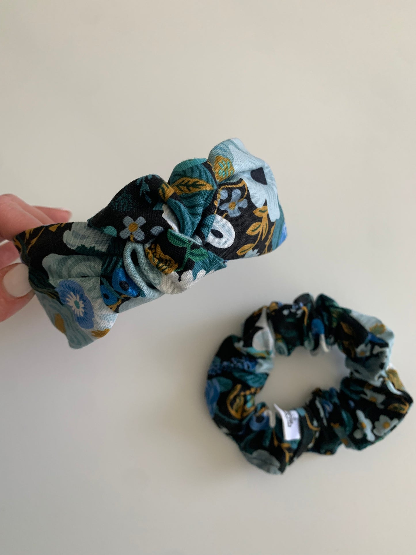 Garden Party Blue - Knotted Headband