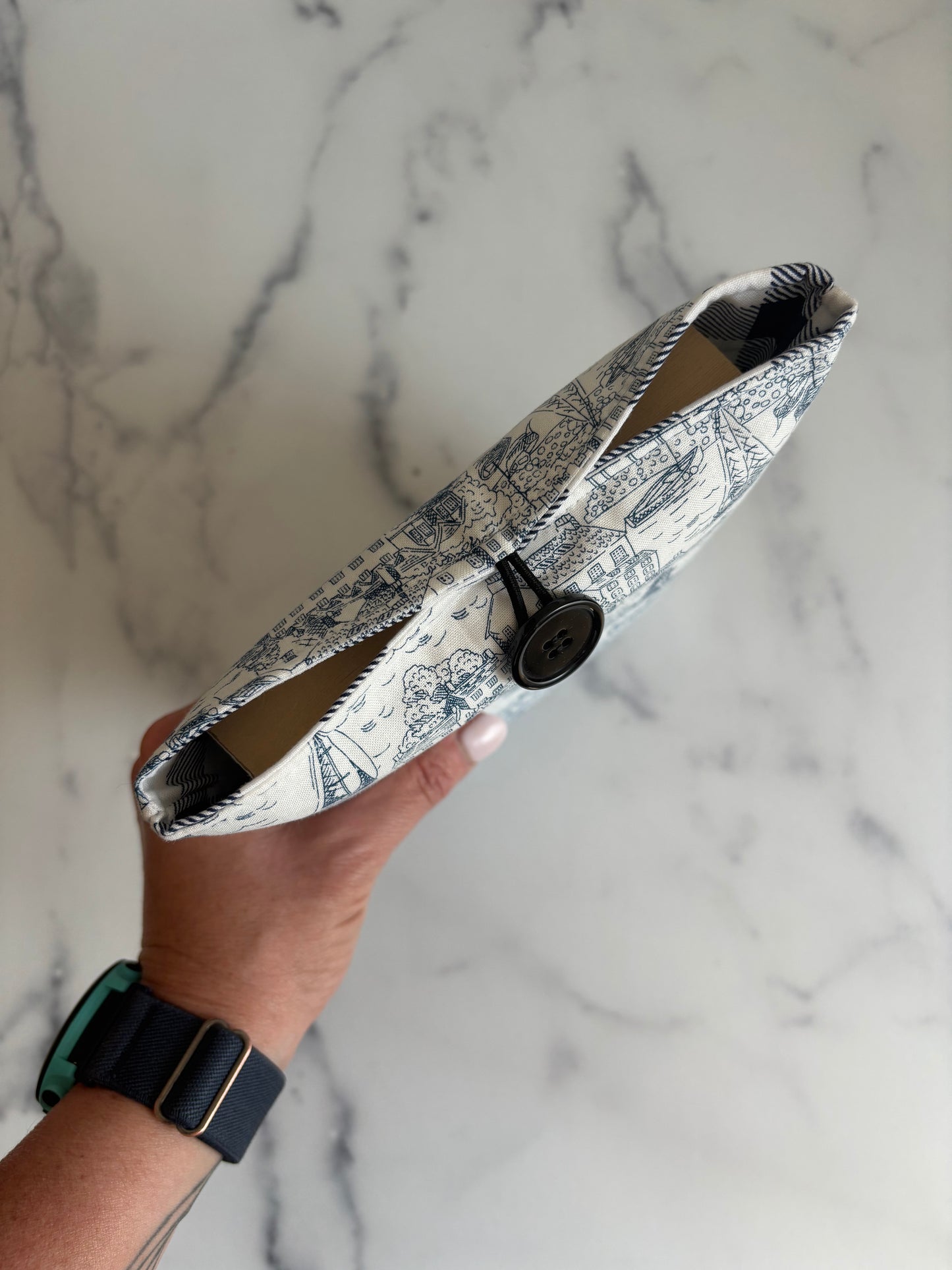 Harbour View - Book Sleeve