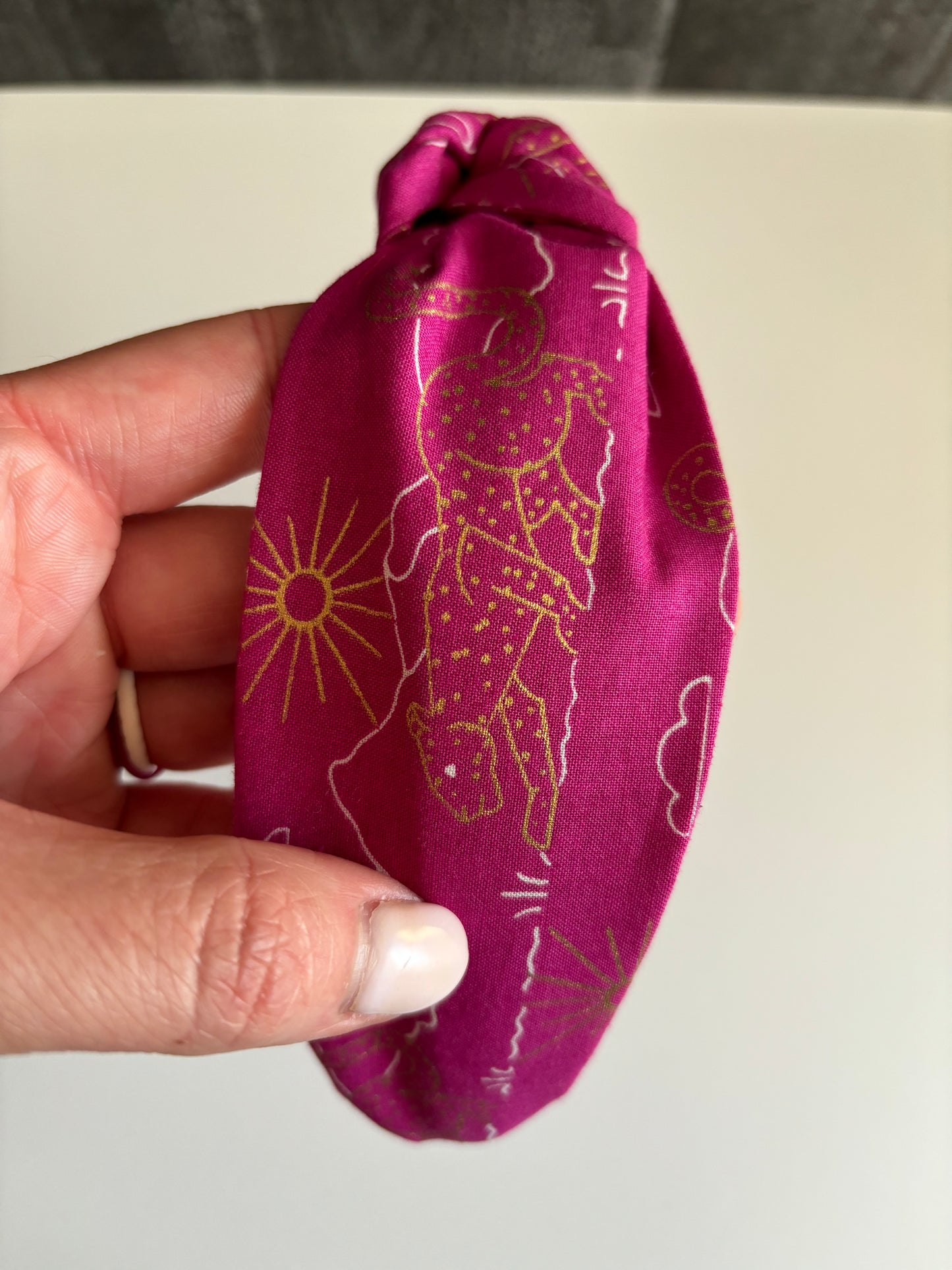 Aristocrat Berry - Knotted Headband