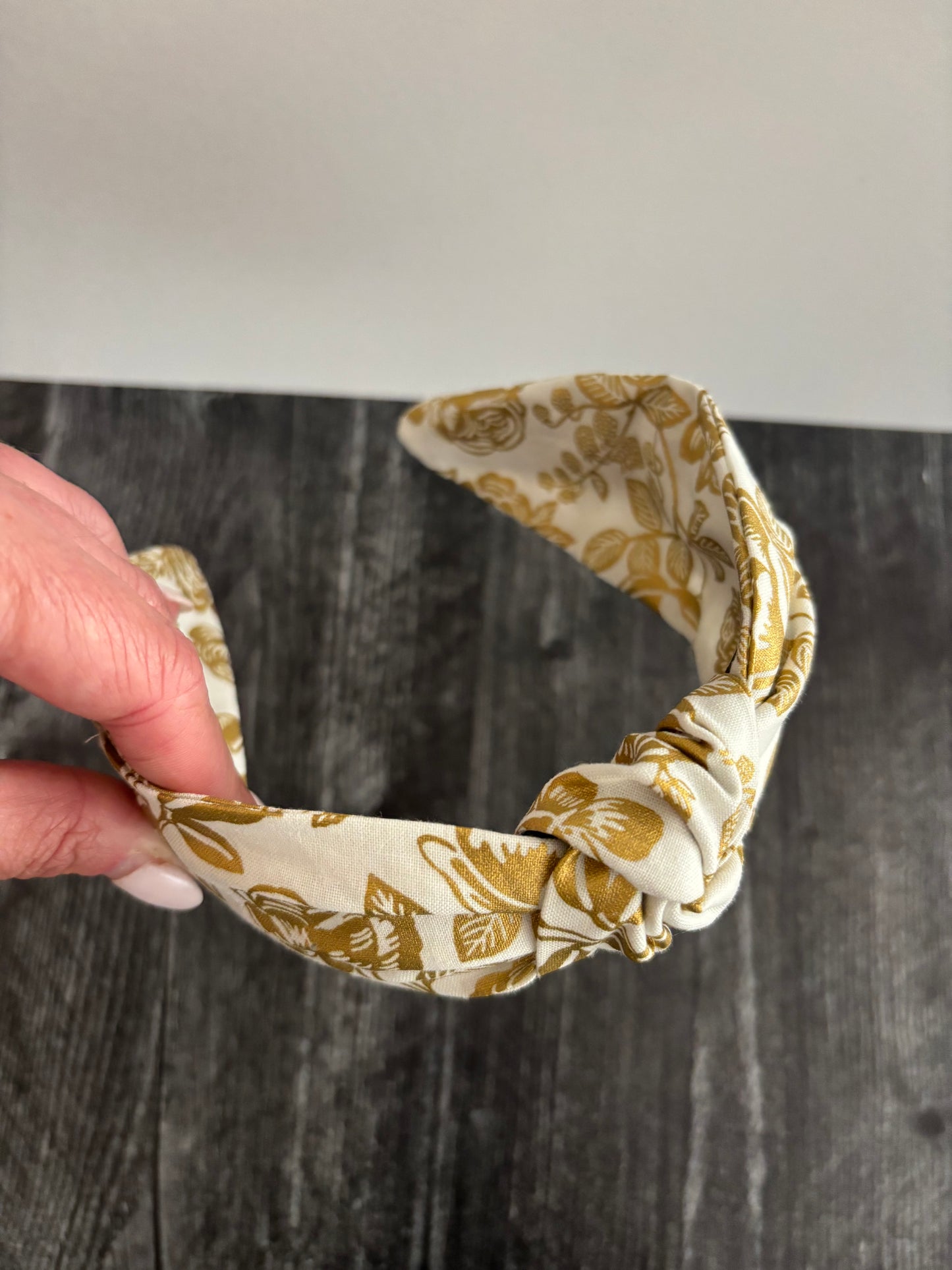 English Rose Cream & Gold - Knotted Headband