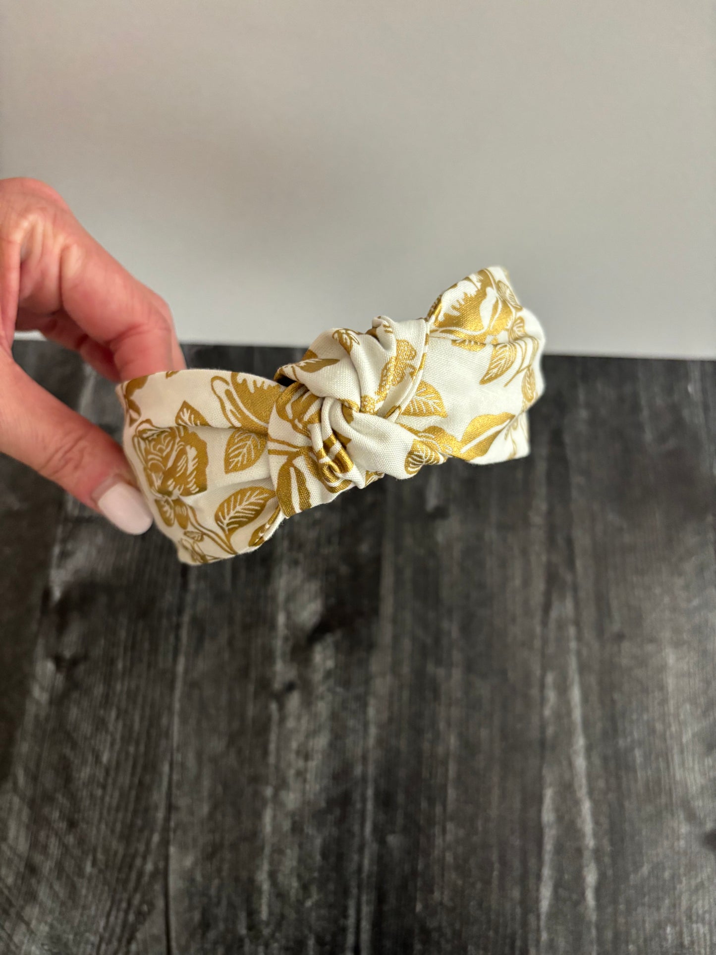 English Rose Cream & Gold - Knotted Headband