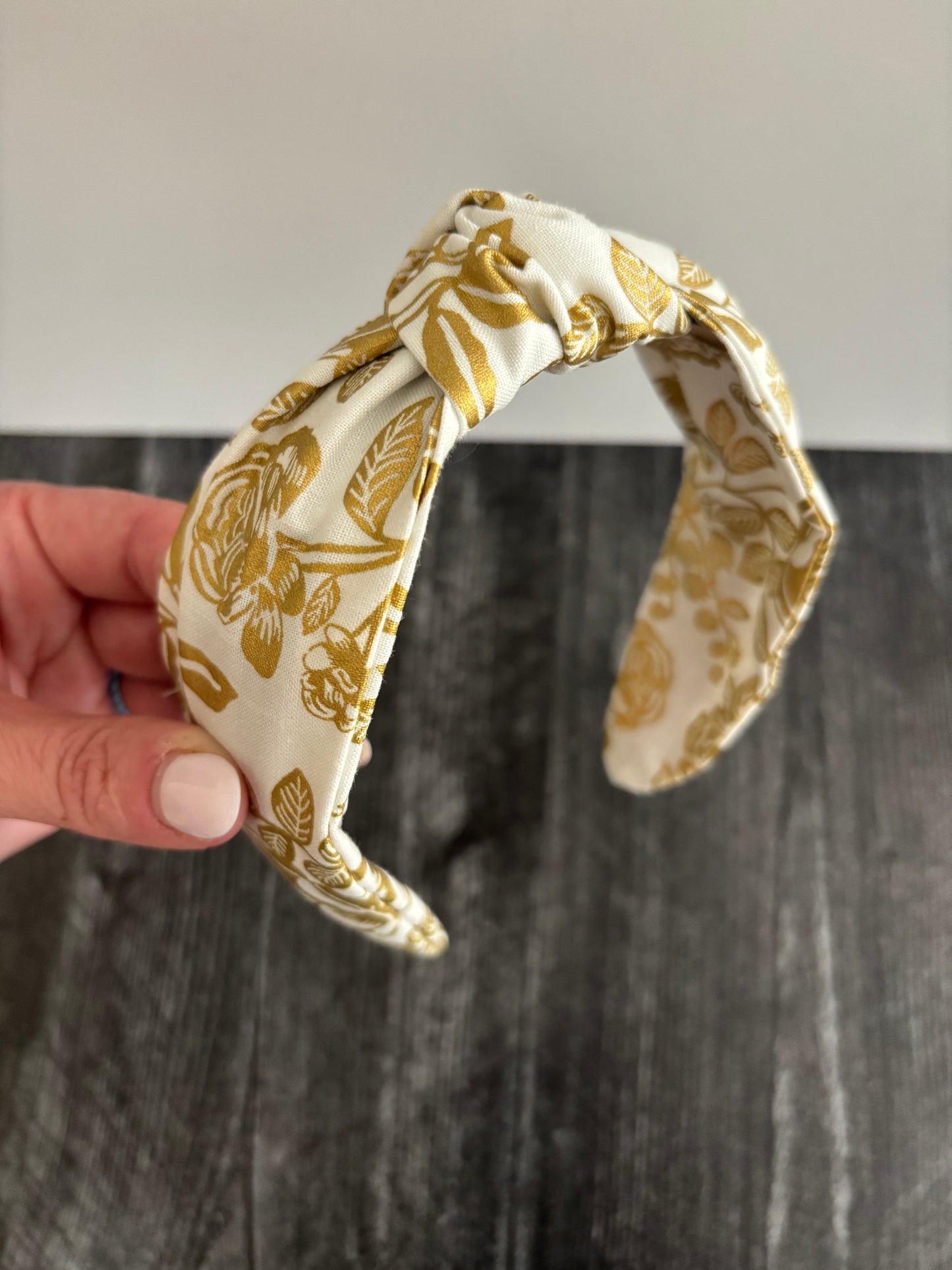 English Rose Cream & Gold - Knotted Headband