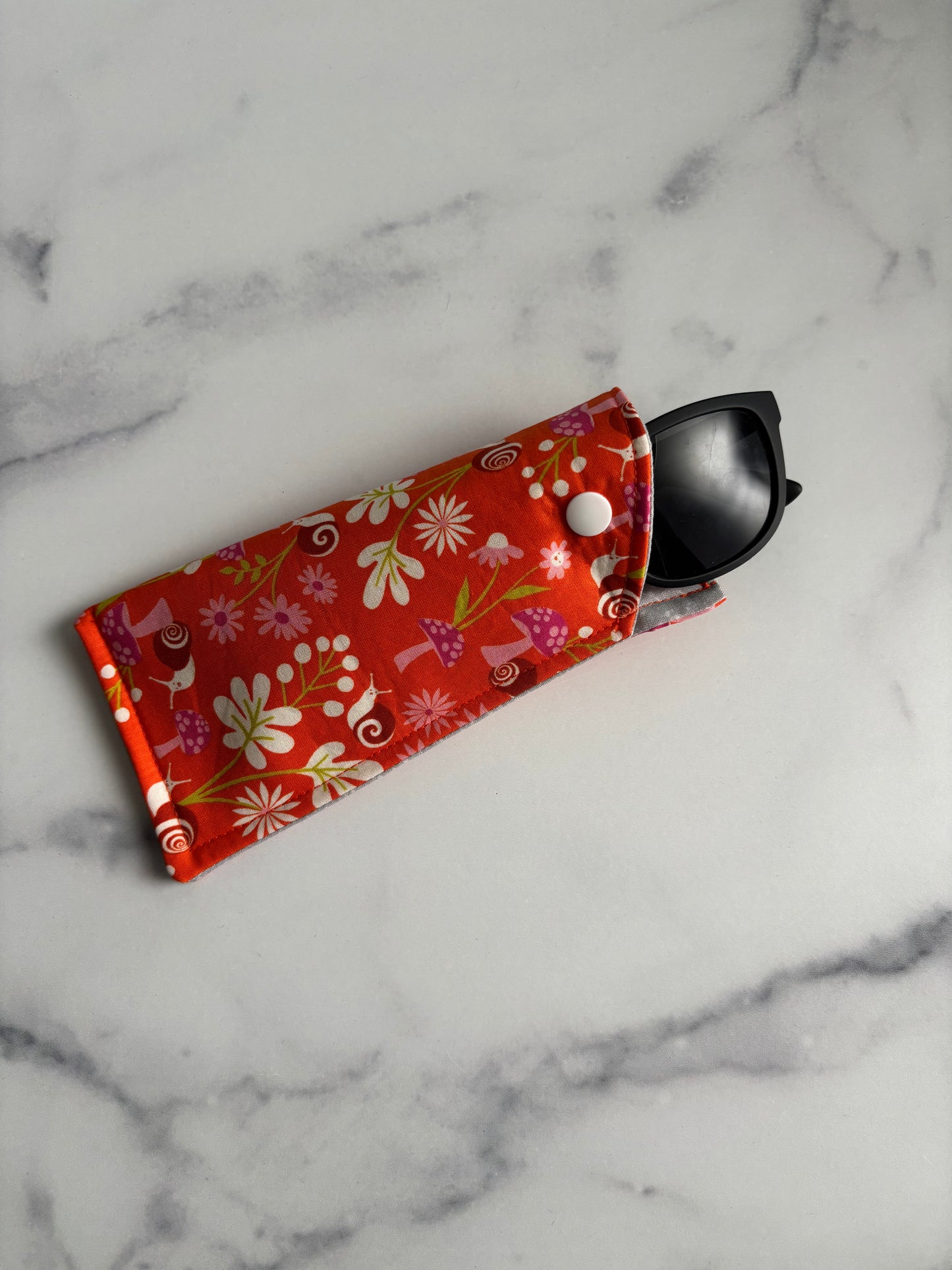 Snail Garden - Glasses Case