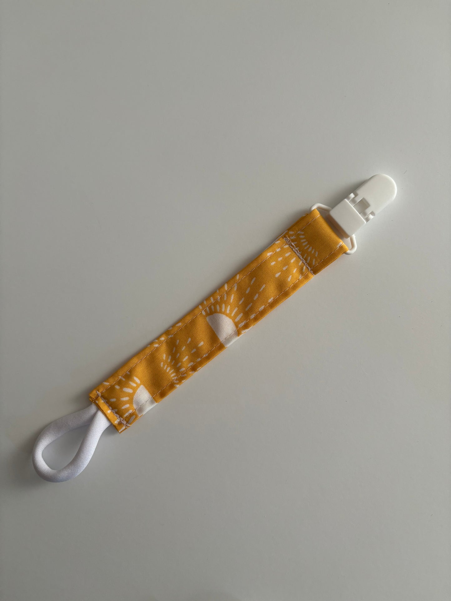 Sun, Clouds, and Stars - Sun - Paci Clip