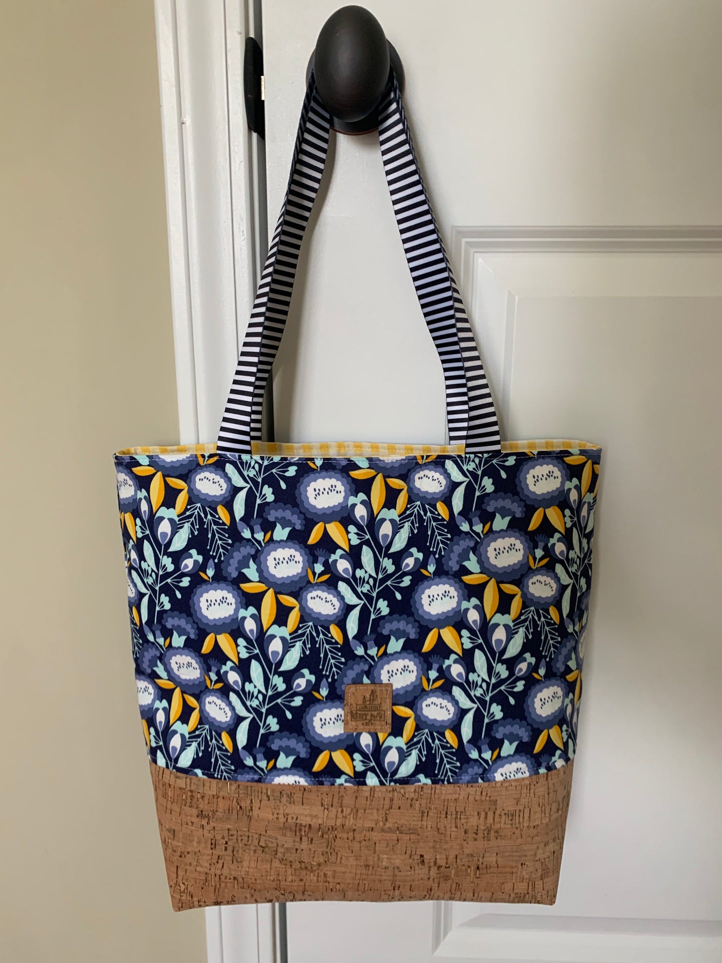 Isla in Deep Purple - Martes Tote