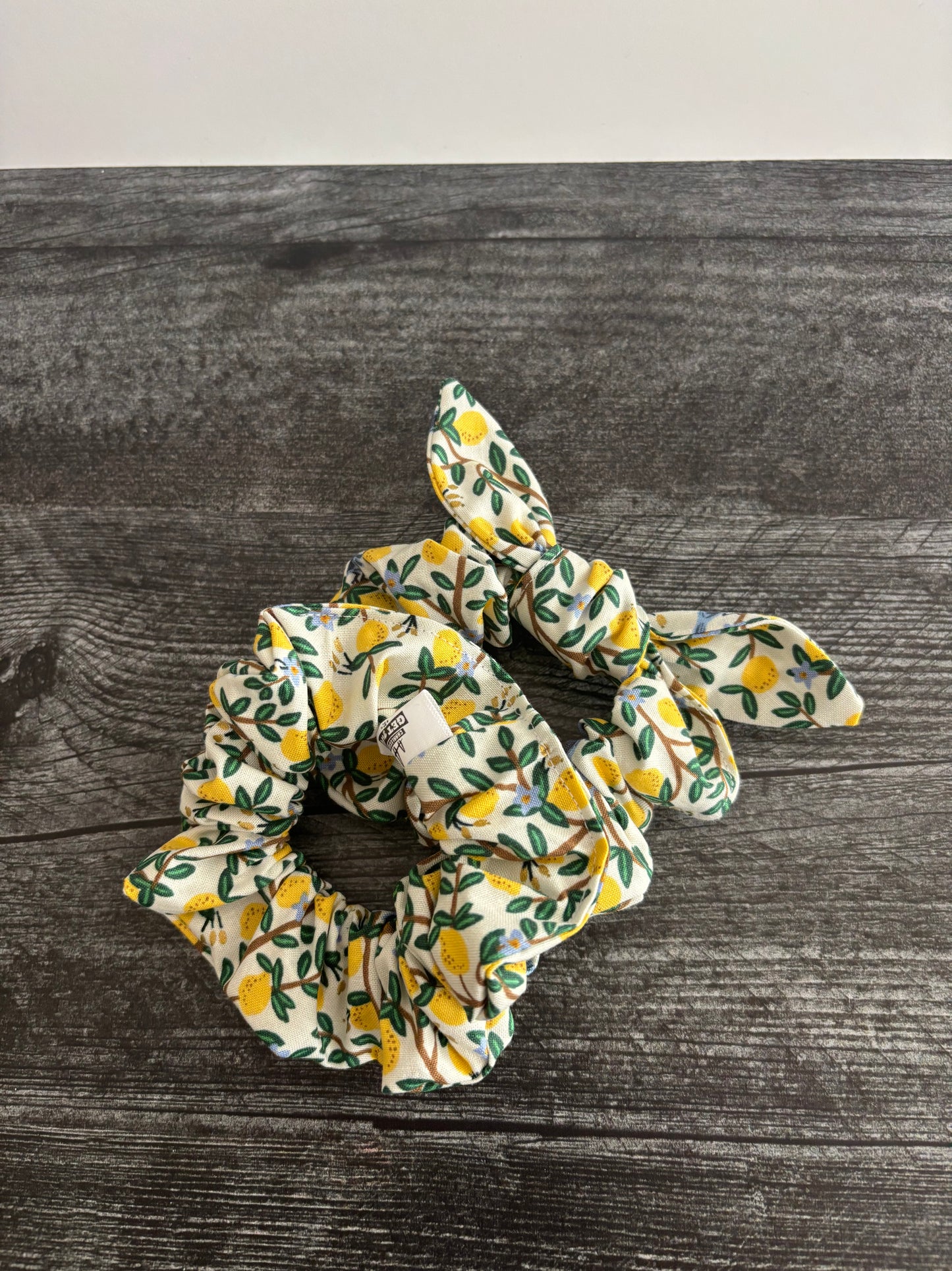 Lemon Grove Cream - Cotton Scrunchie