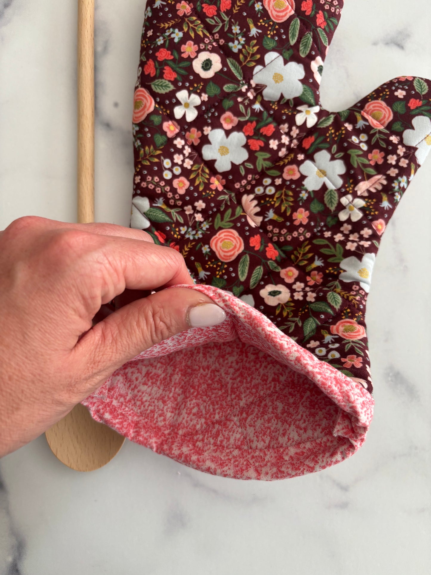 Wild Rose Burgundy - Oven Mitt
