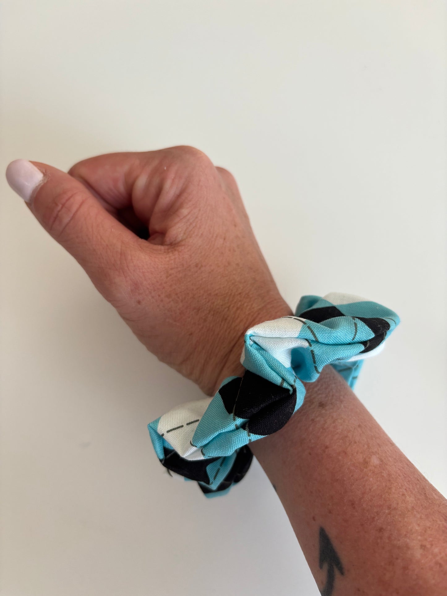 Front Nine Argyle - Cotton Scrunchie
