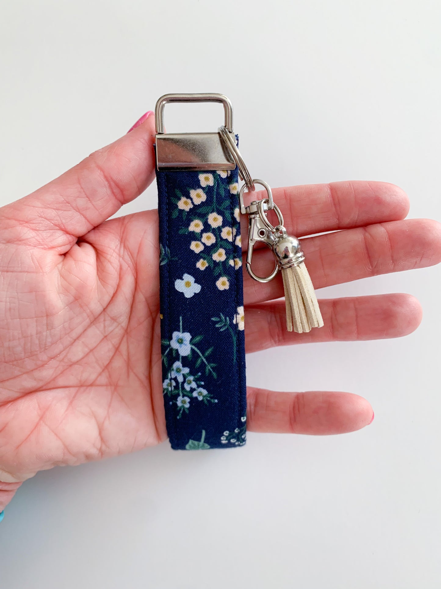 Hawthorn Navy - Keychain