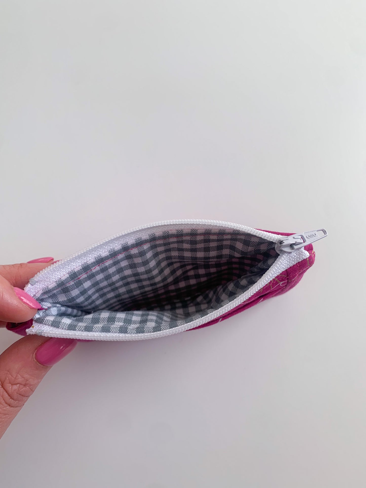 Aristocrat Berry - Lanyard/Keychain Wallet