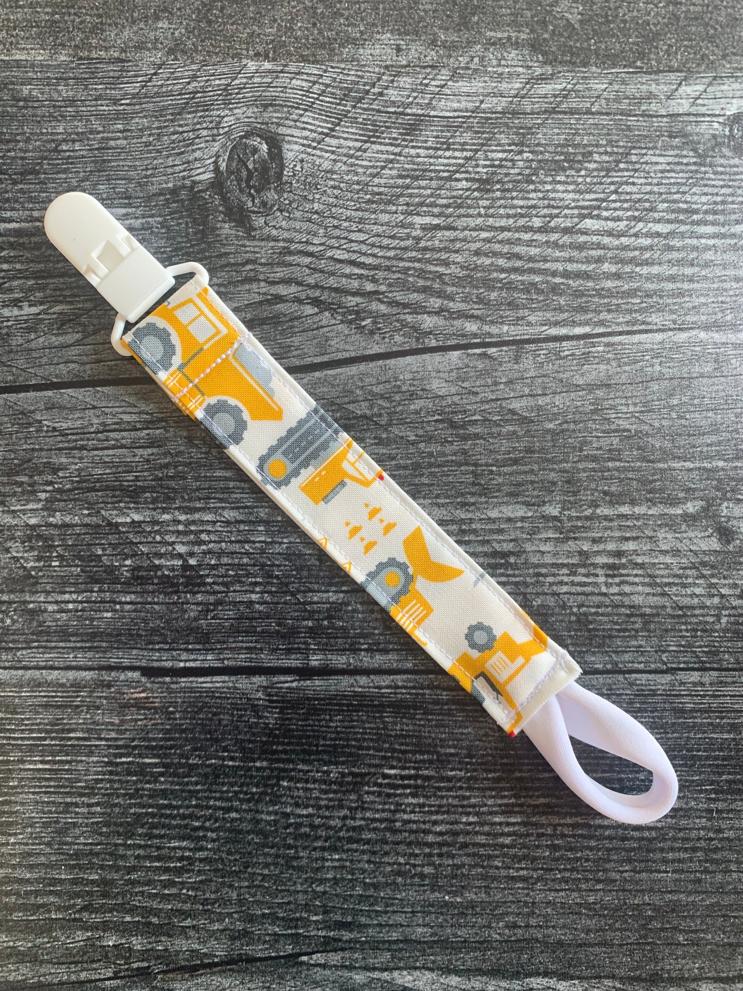 Construction Trucks - Paci Clip