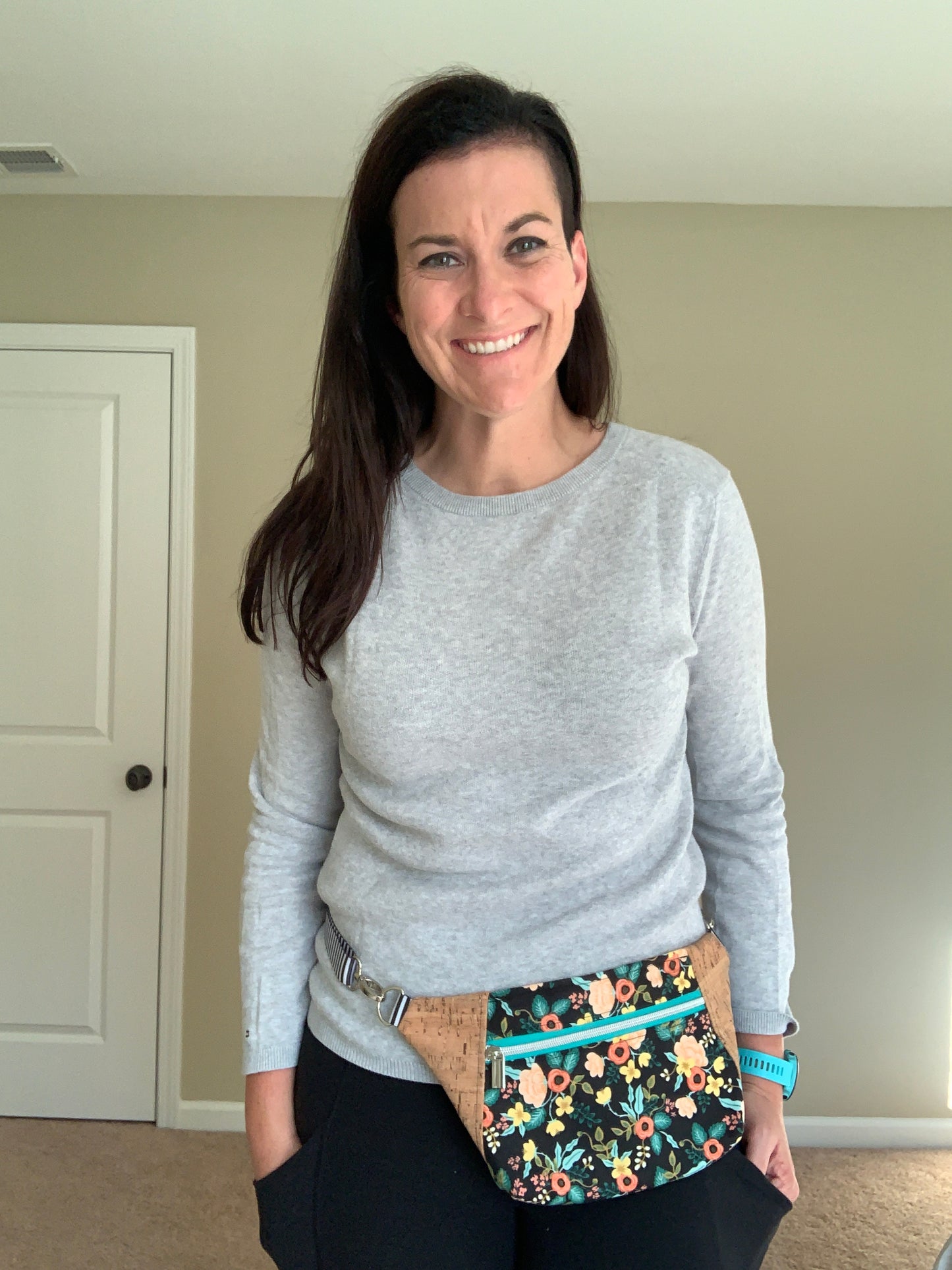 Birch Black - Hip Sling Bag