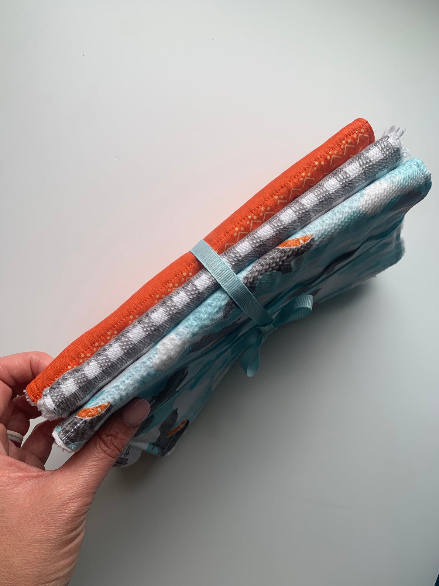 Hippos - Burp Cloth Set
