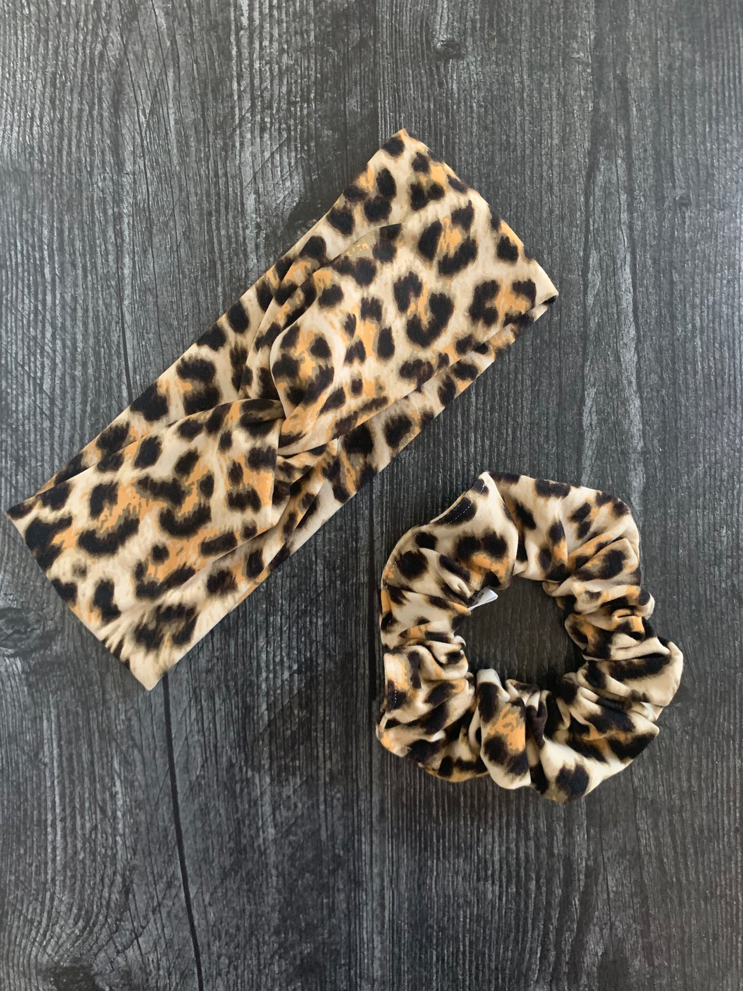 Leopard Print - Knit Scrunchie