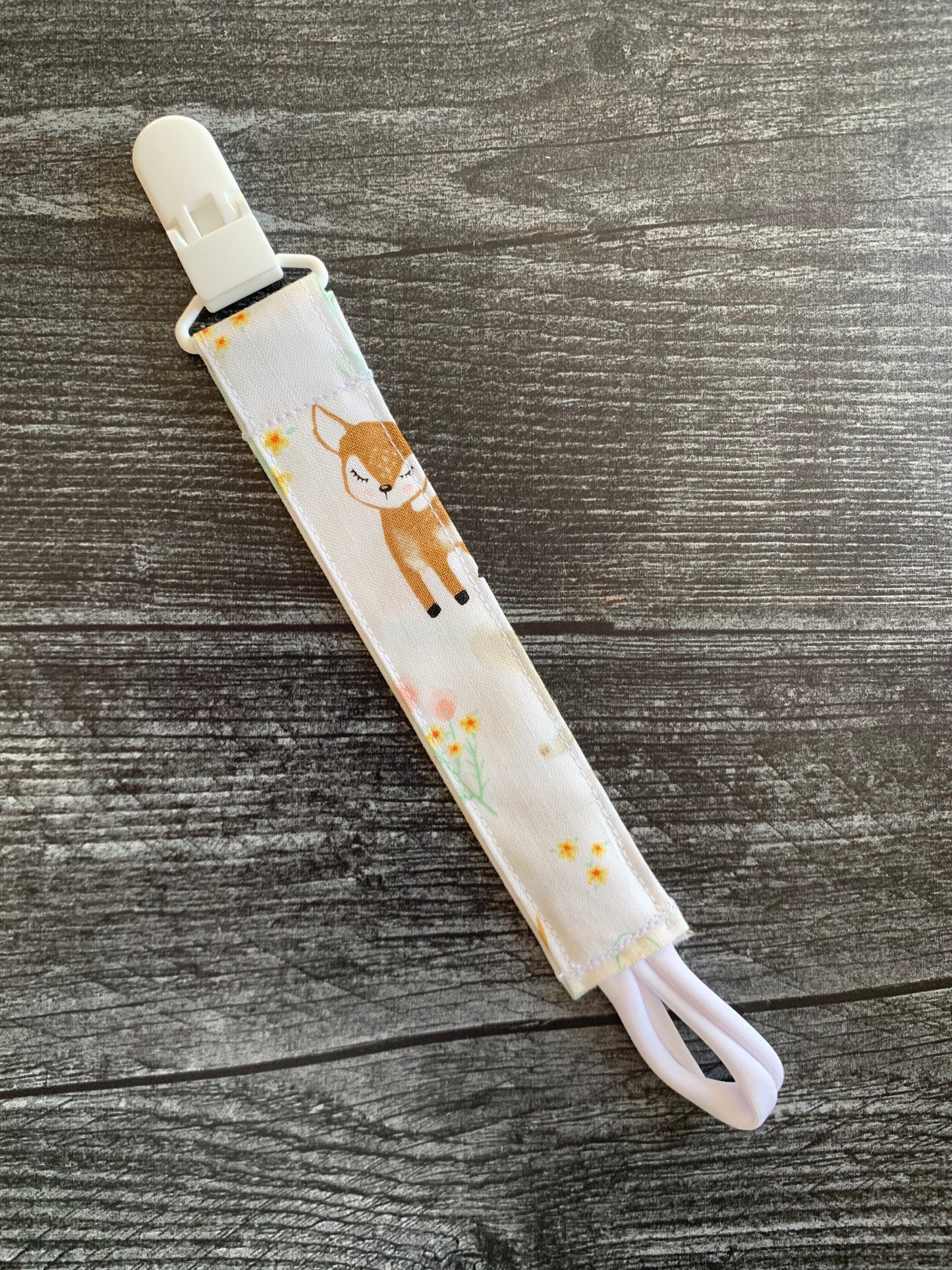 Sleepy Woodland Animals - Paci Clip