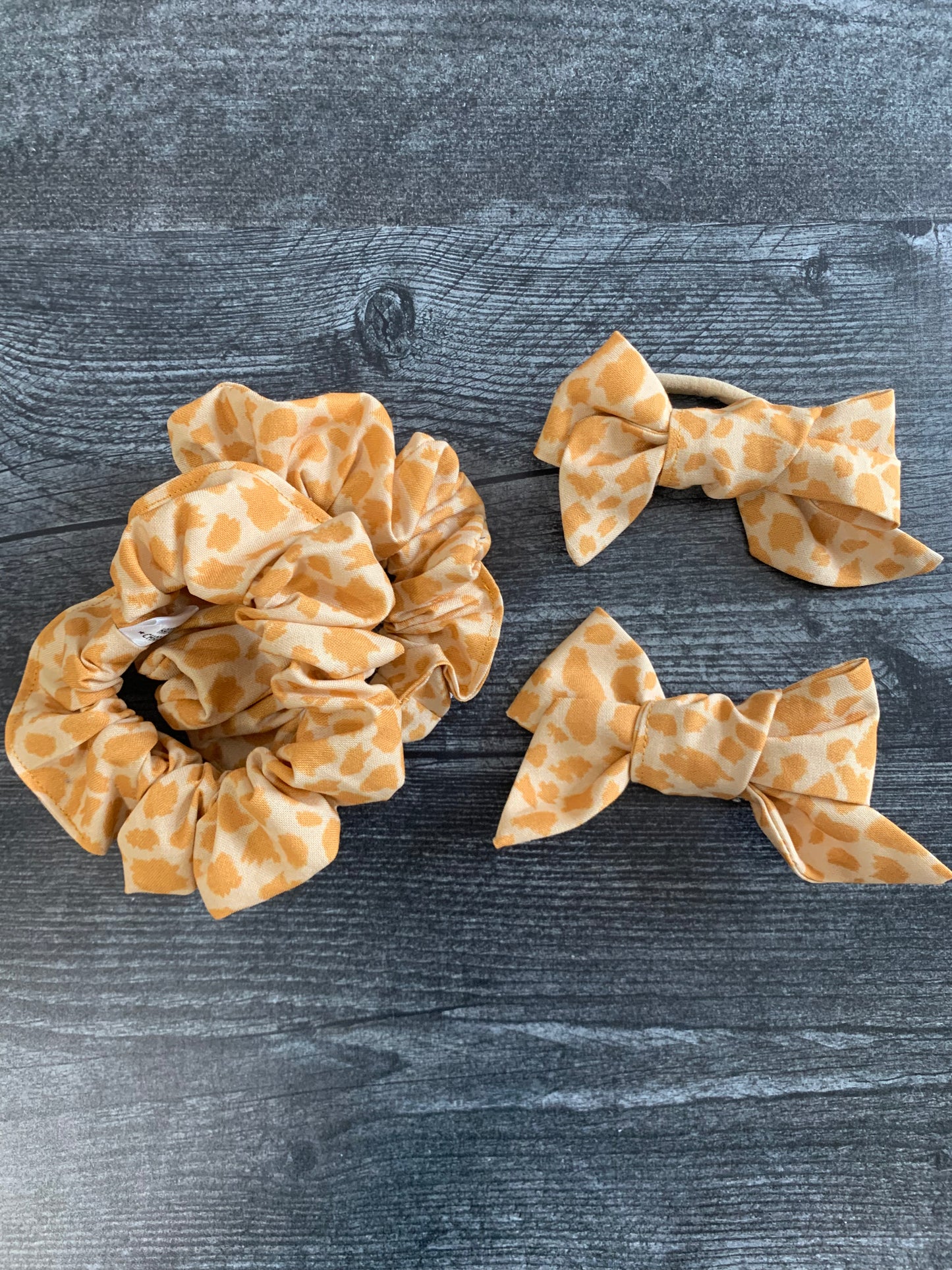 Giraffe Print - Cotton Scrunchie
