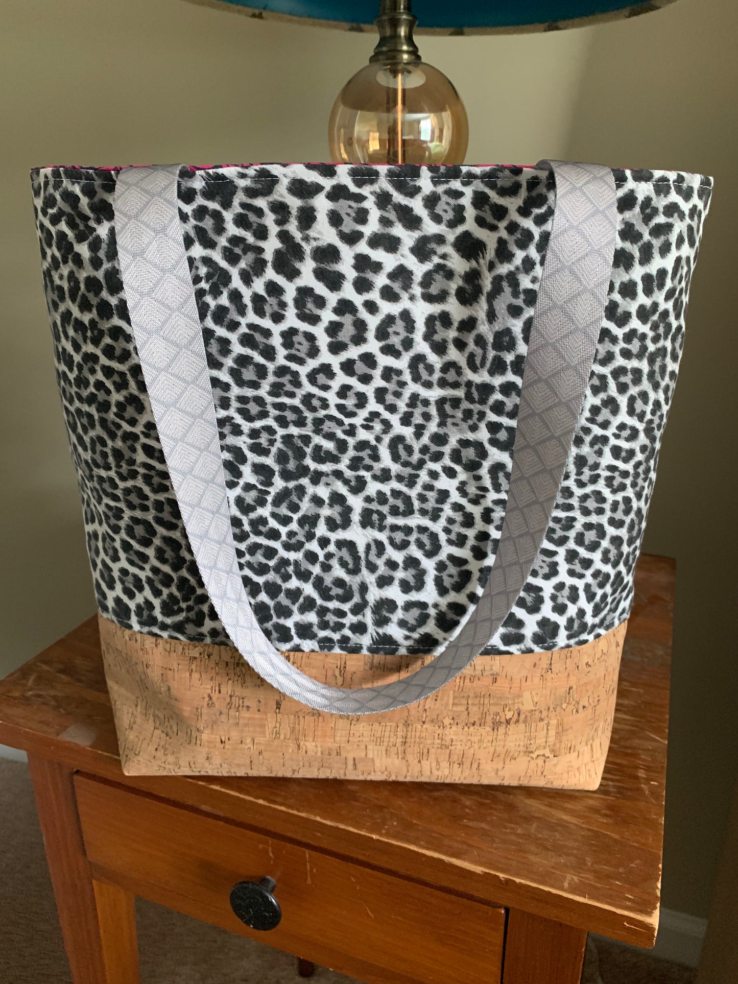 Gray Leopard Print - Martes Tote