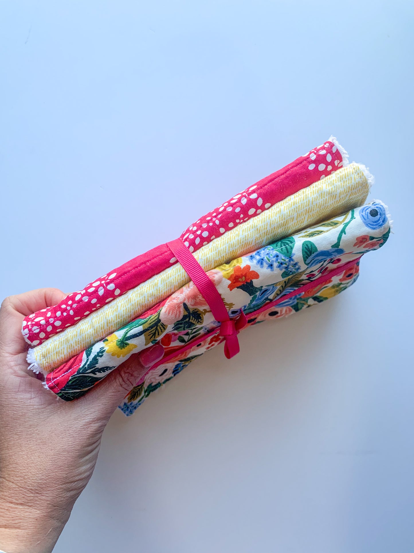Garden Party Cream - Burp Cloths Set