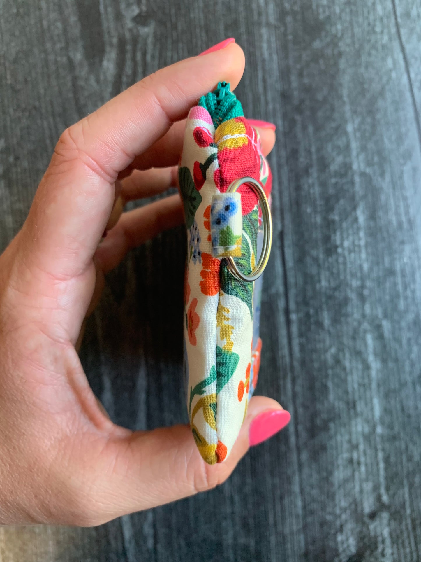 Garden Party Cream - Lanyard/Keychain Wallet