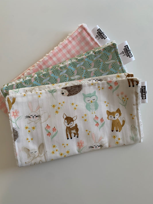 Sleepy Woodland Animals - Burp Cloth Set