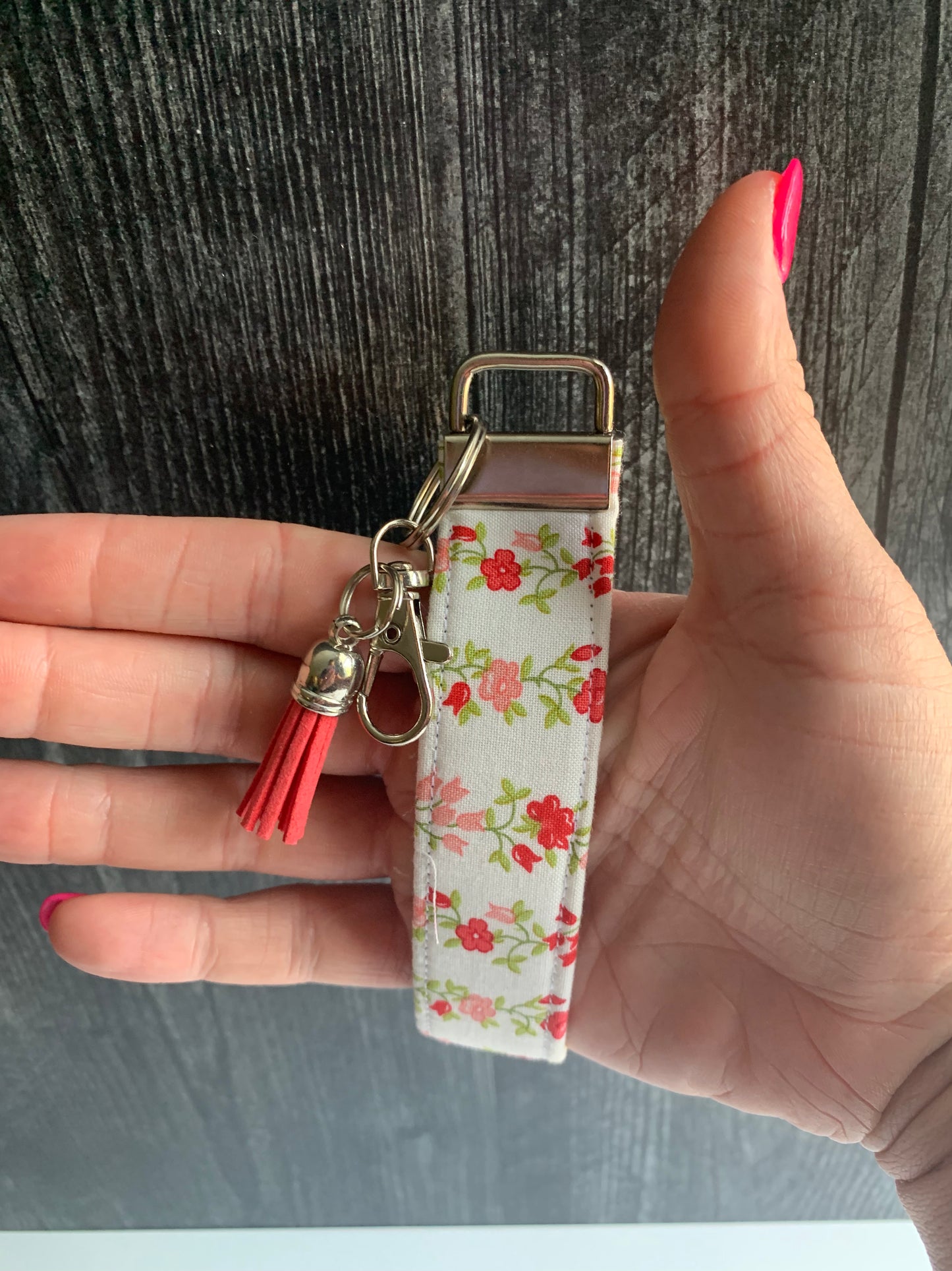 Sunday Stroll Freshly Cut Floral Stripe in Red - Keychain