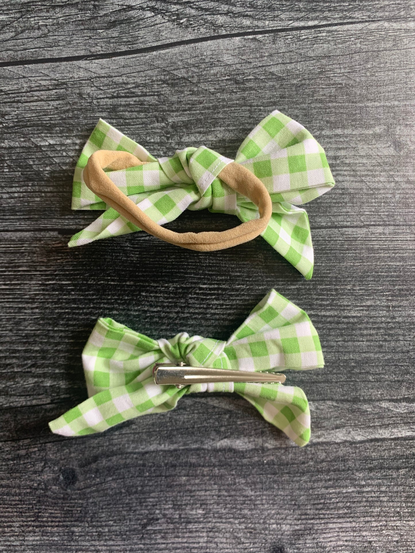 Light Green Gingham - Hair Bows