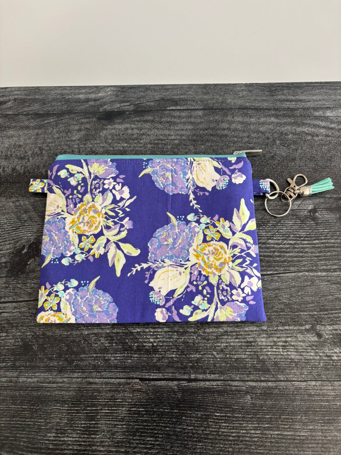 Solarium Dark - Zippered Pouch (Medium Sized)