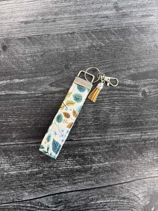 Verte Cream - Key Chain