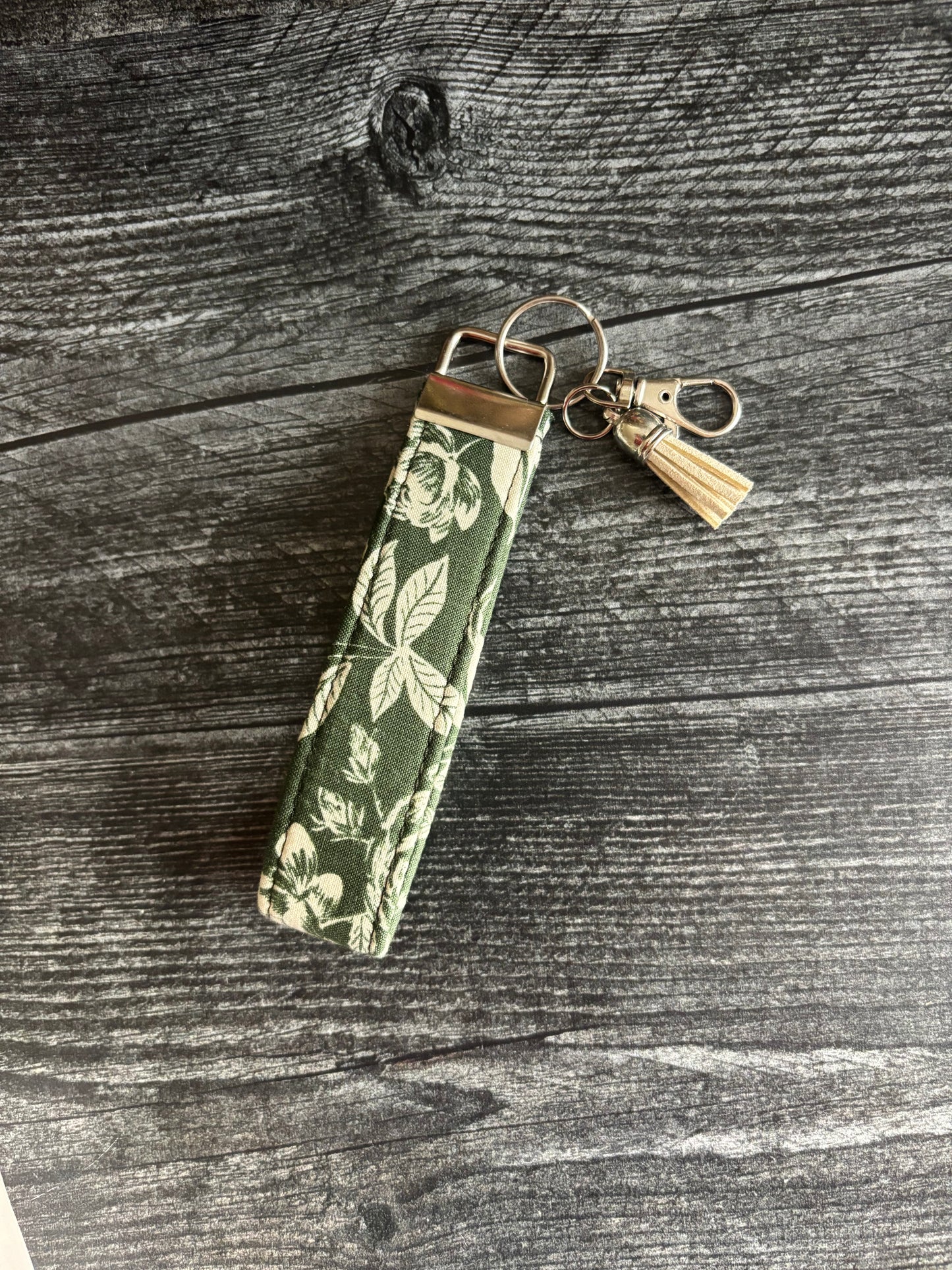 English Rose Hunter & Cream - Keychain