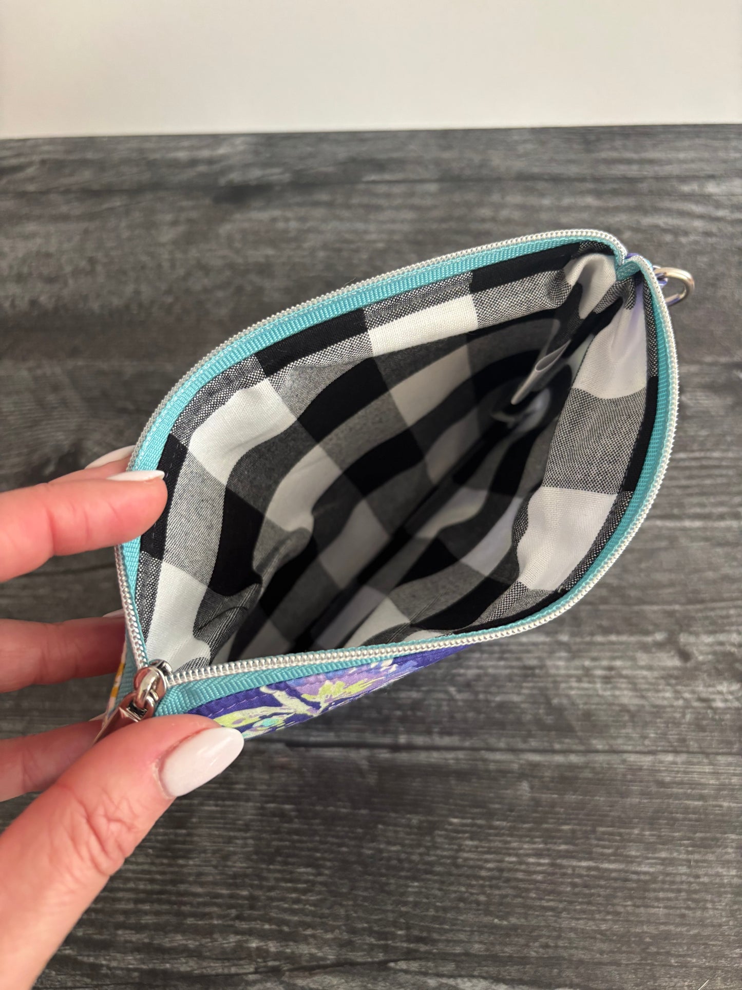 Solarium Dark - Zippered Pouch (Medium Sized)