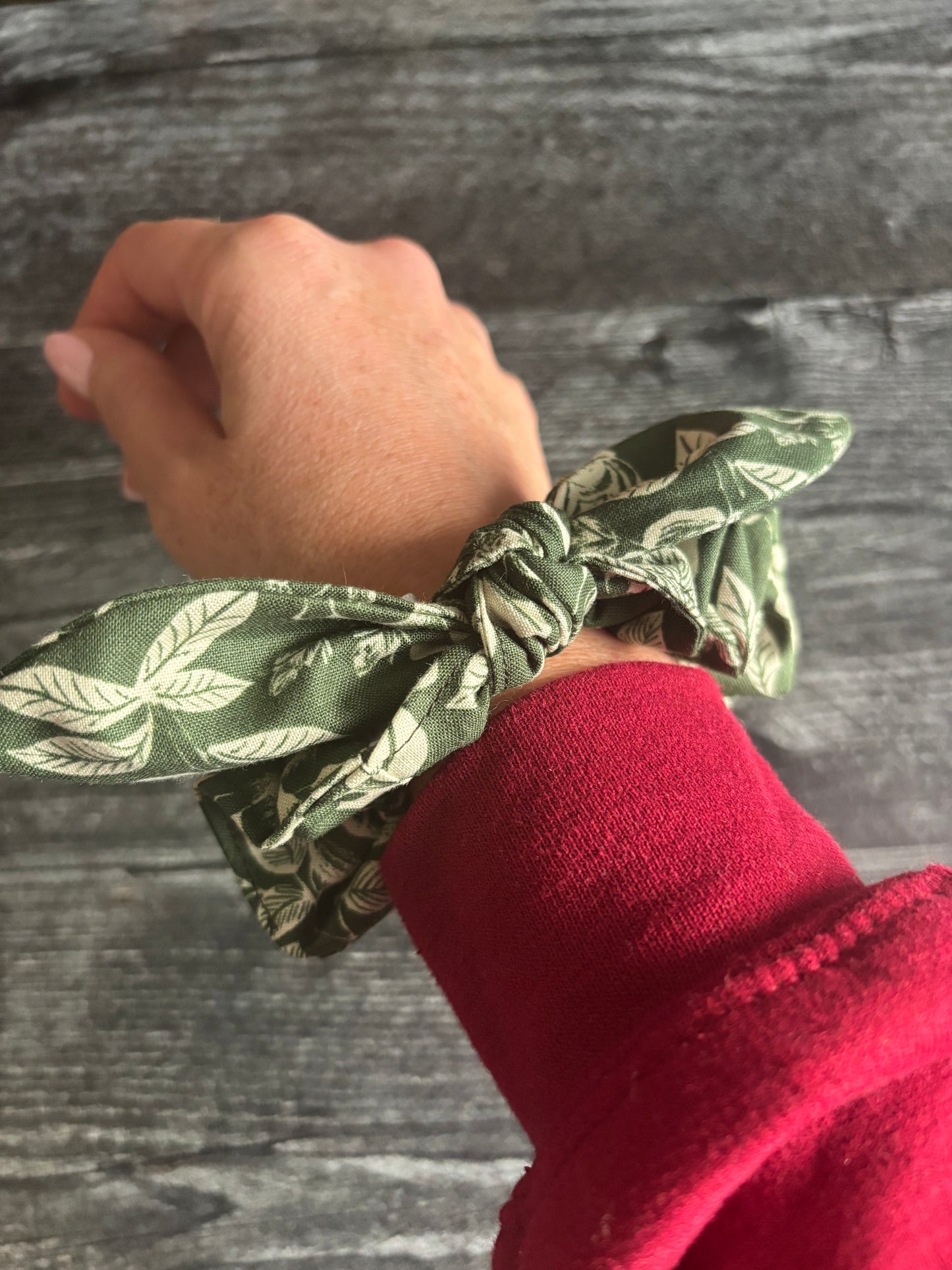 English Rose Hunter & Cream  - Cotton Scrunchie