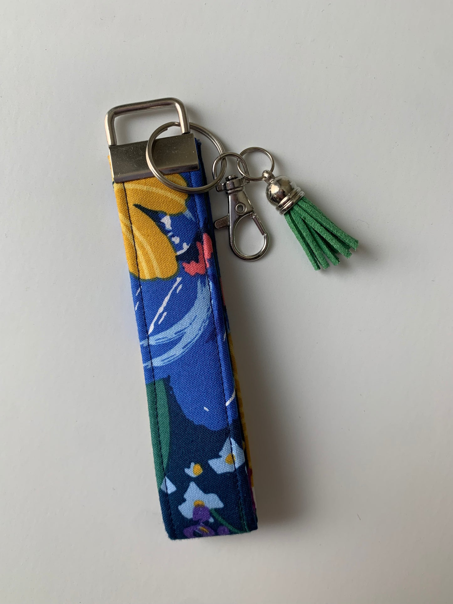 Dilly Dahlia - Keychain