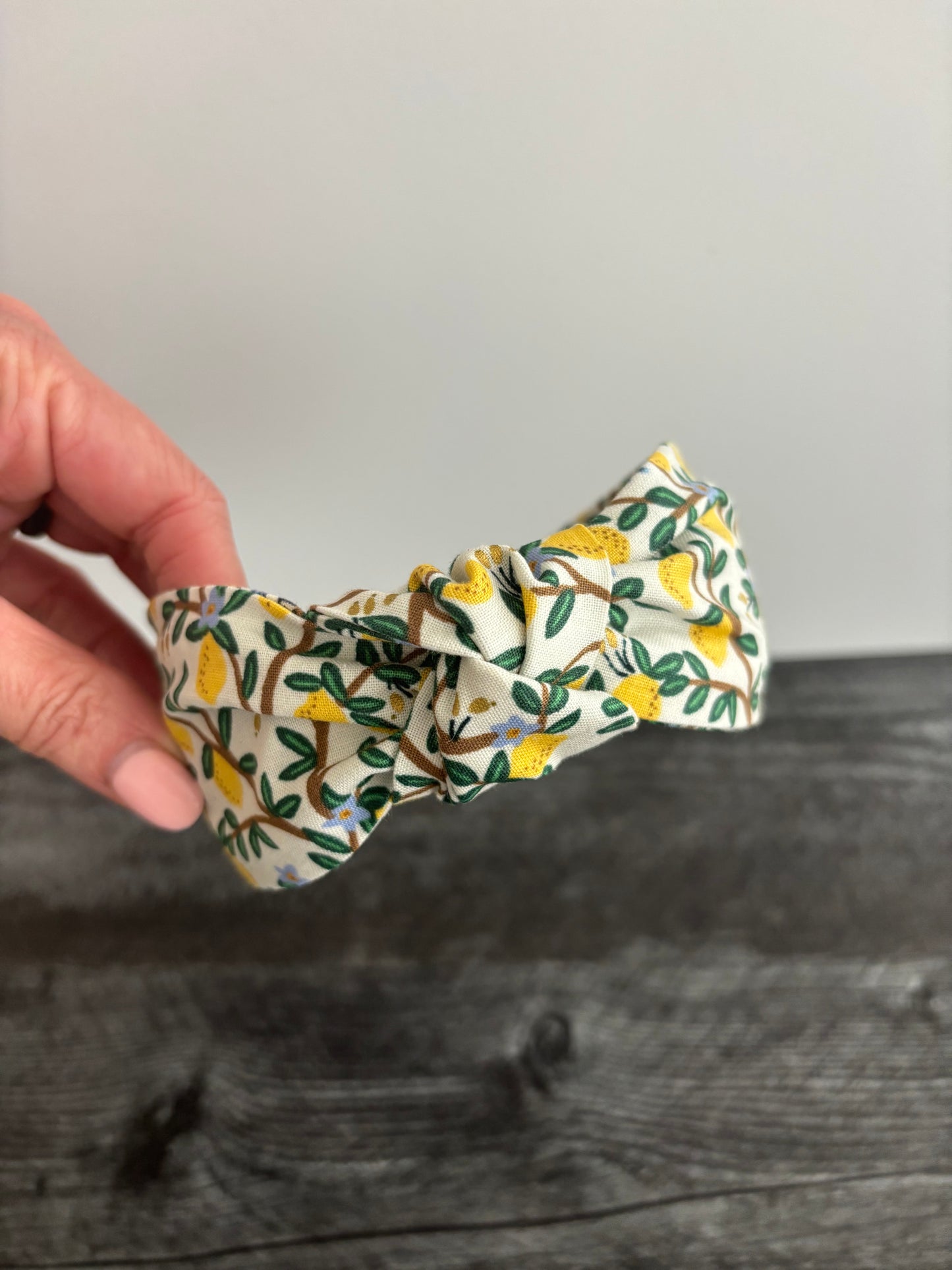 Lemon Grove Cream - Knotted Headband