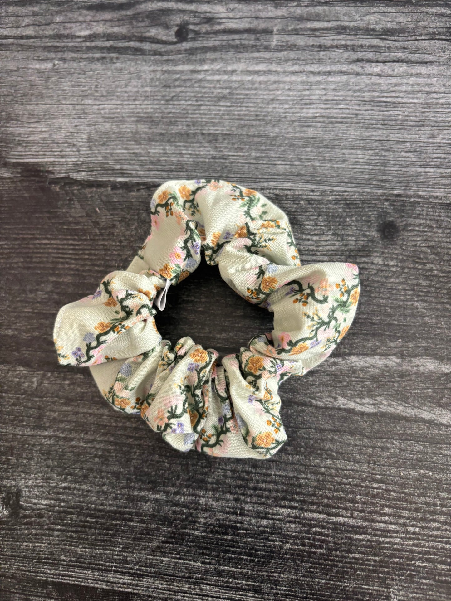 Floral Trellis Green - Cotton Scrunchie