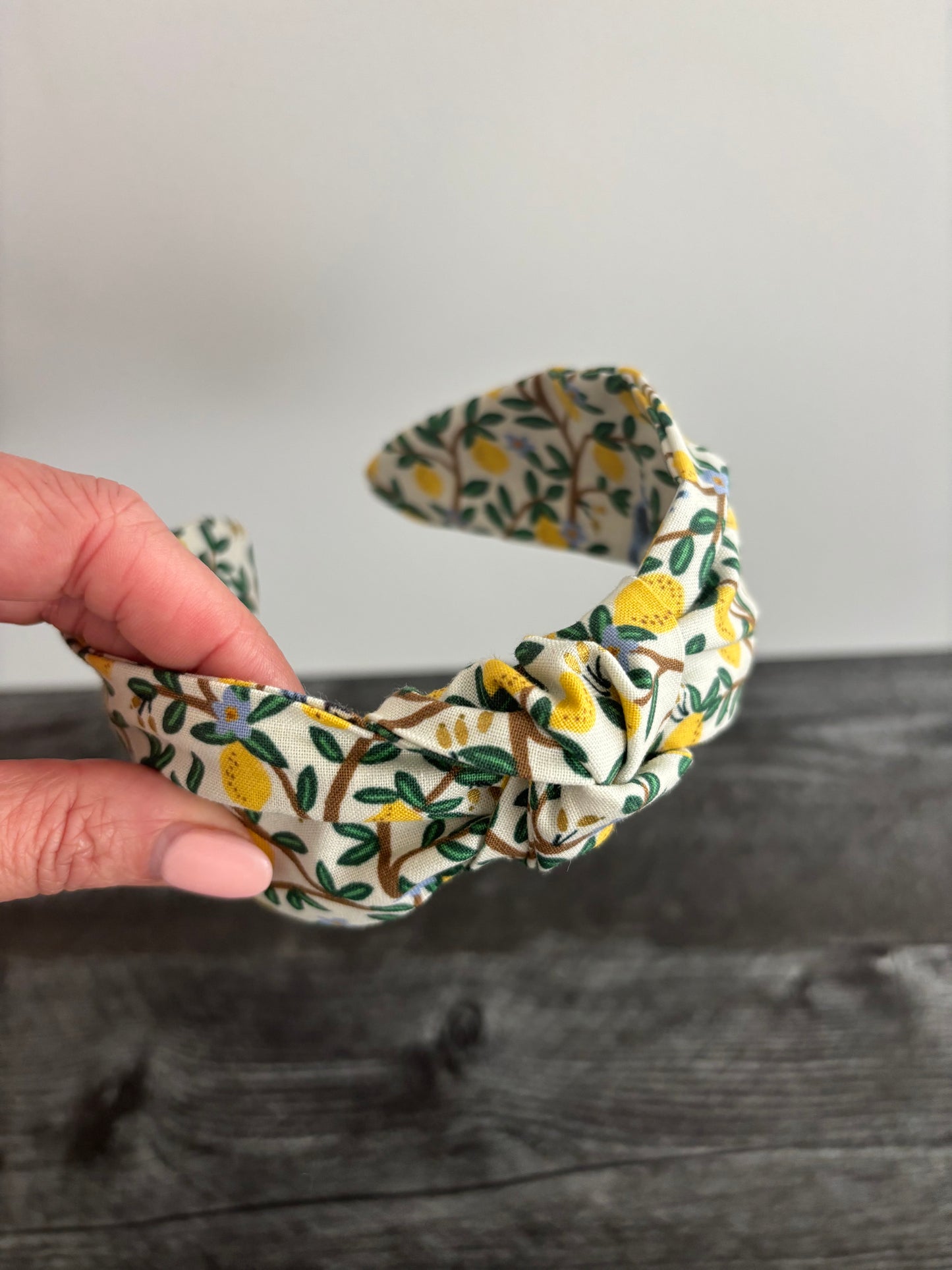 Lemon Grove Cream - Knotted Headband