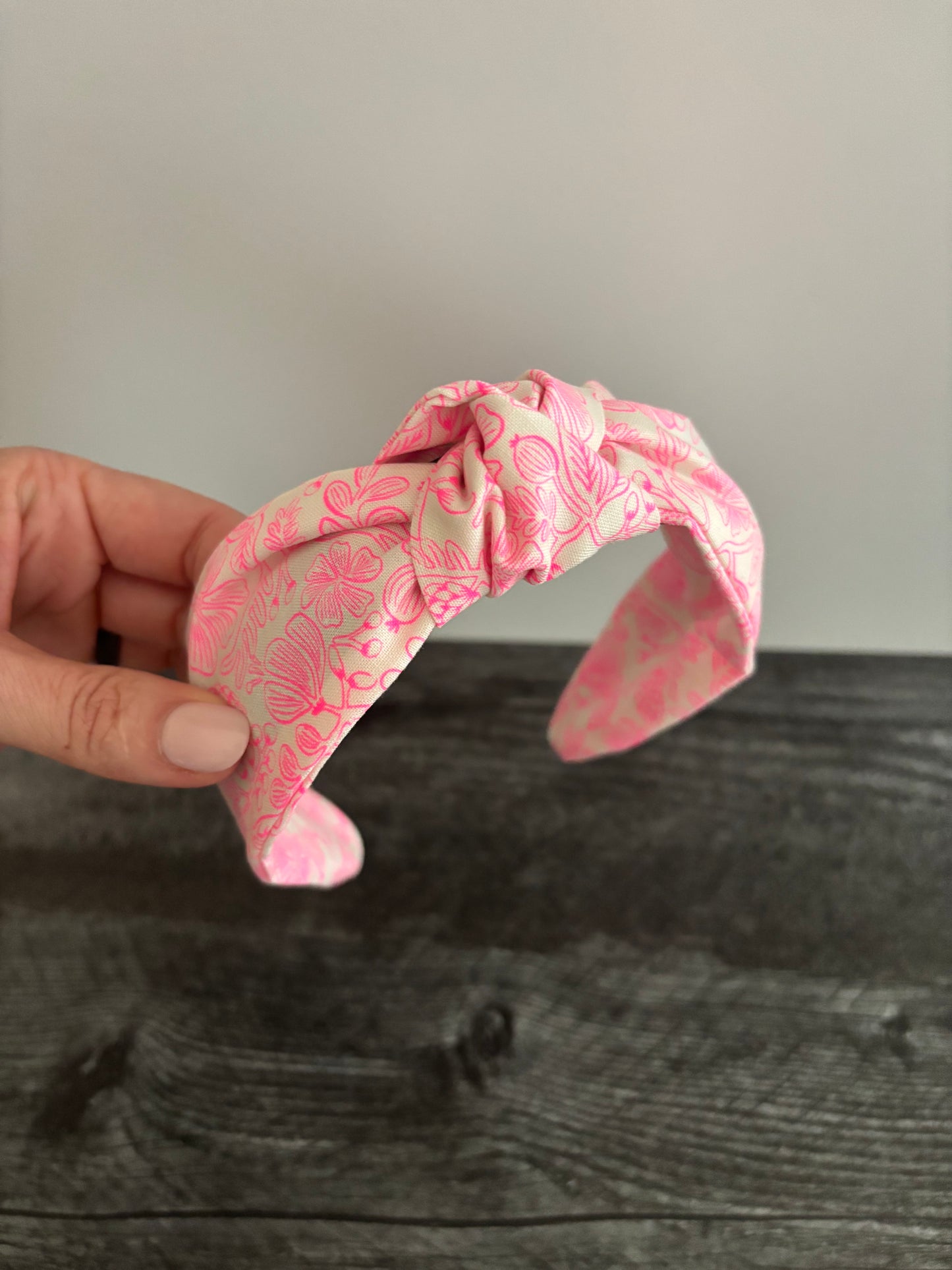 Moxie Floral Neon Pink - Knotted Headband