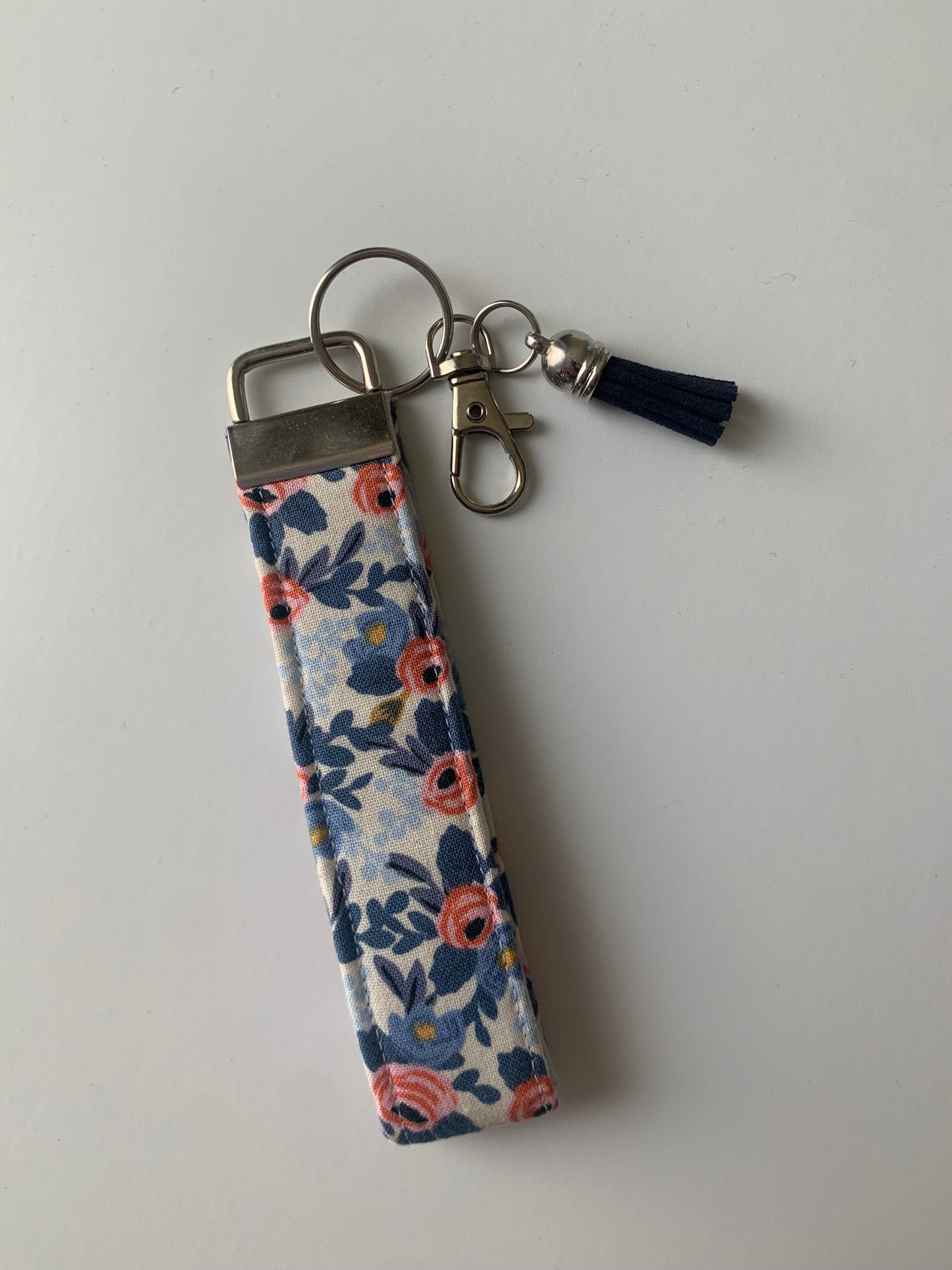 Rosa Periwinkle - Keychain
