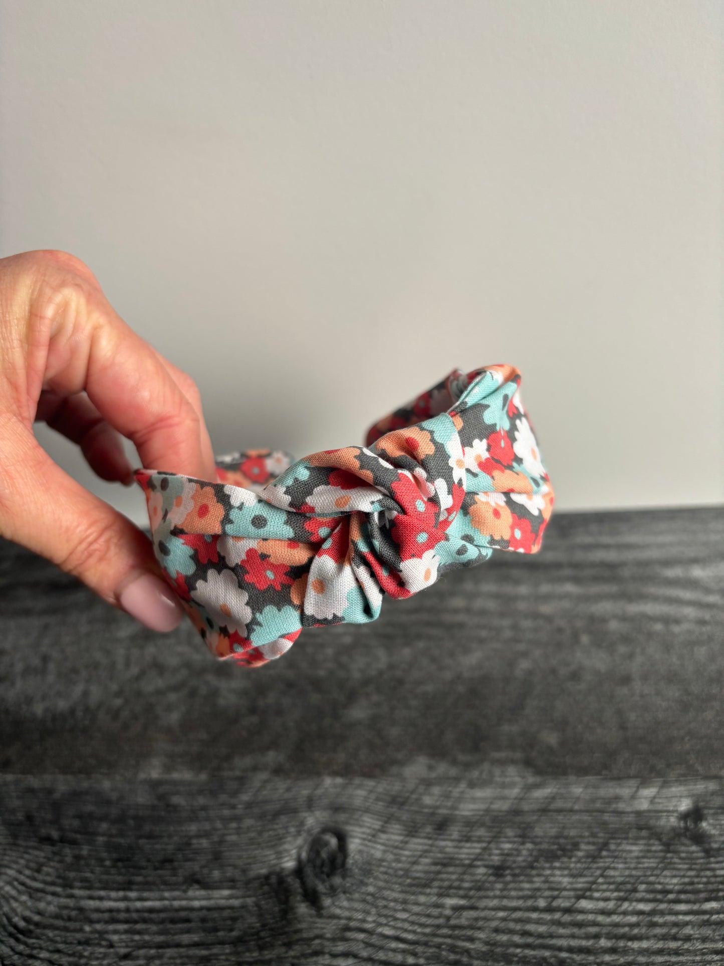 Retro Floral - Knotted Headband