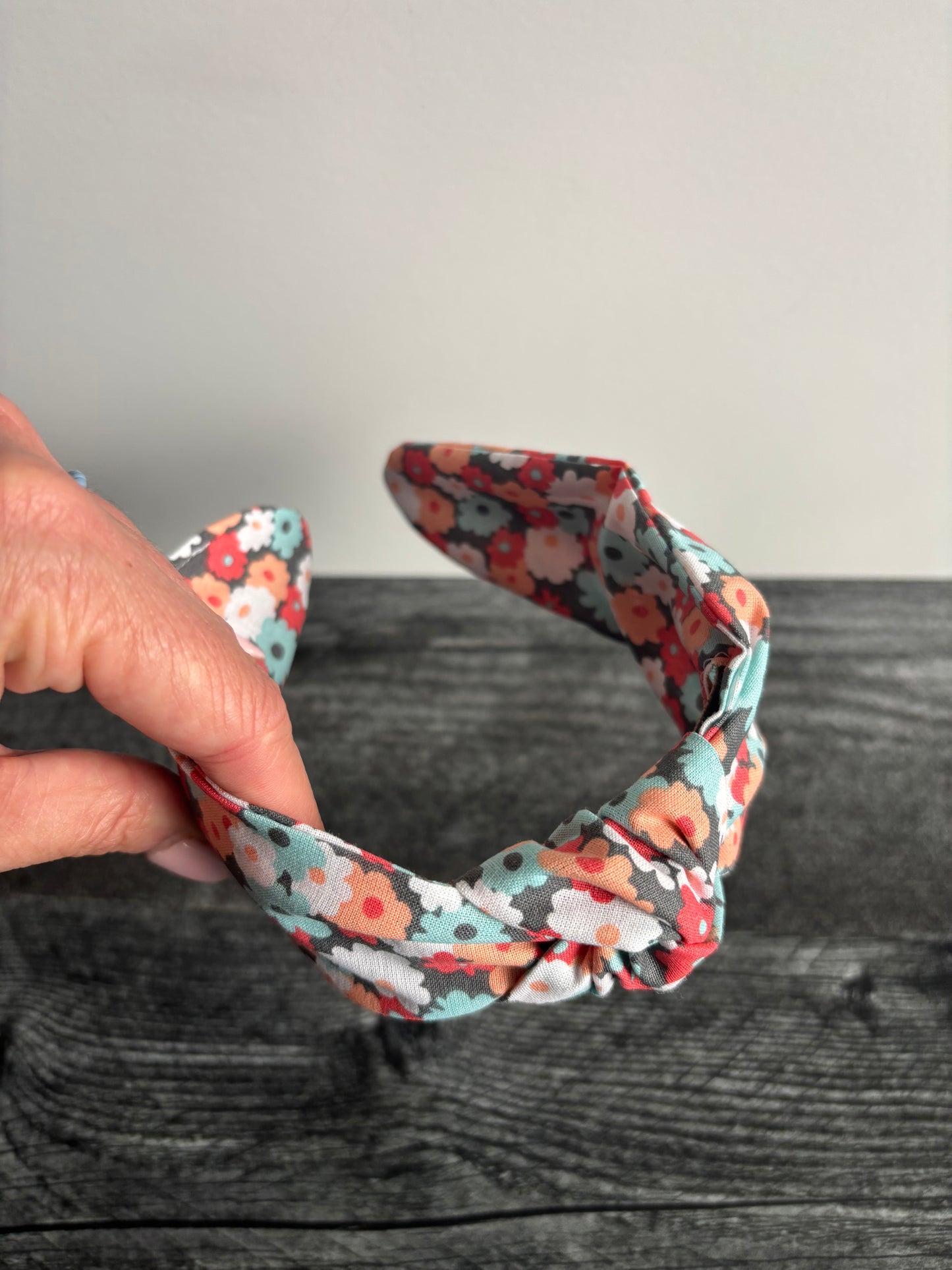 Retro Floral - Knotted Headband