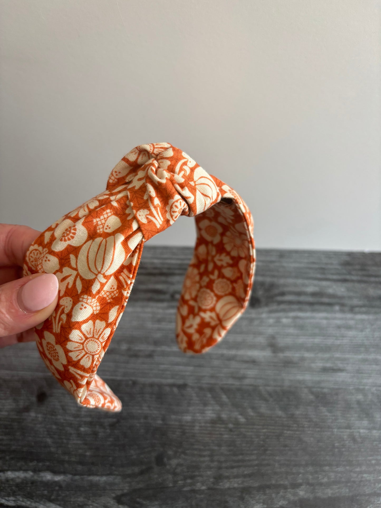 Autumn Afternoon Pumpkins - Knotted Headband