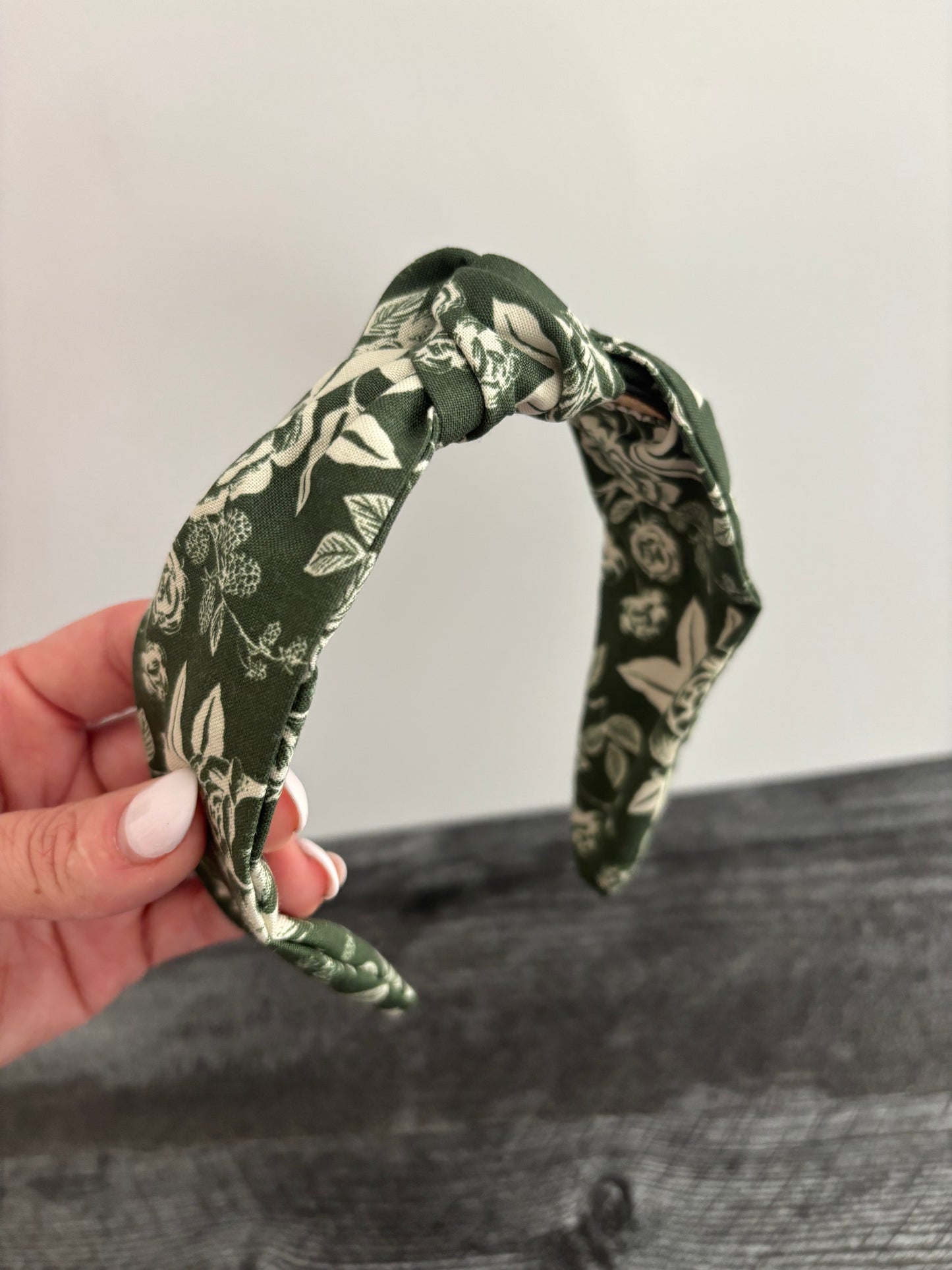 English Rose Hunter & Cream - Knotted Headband