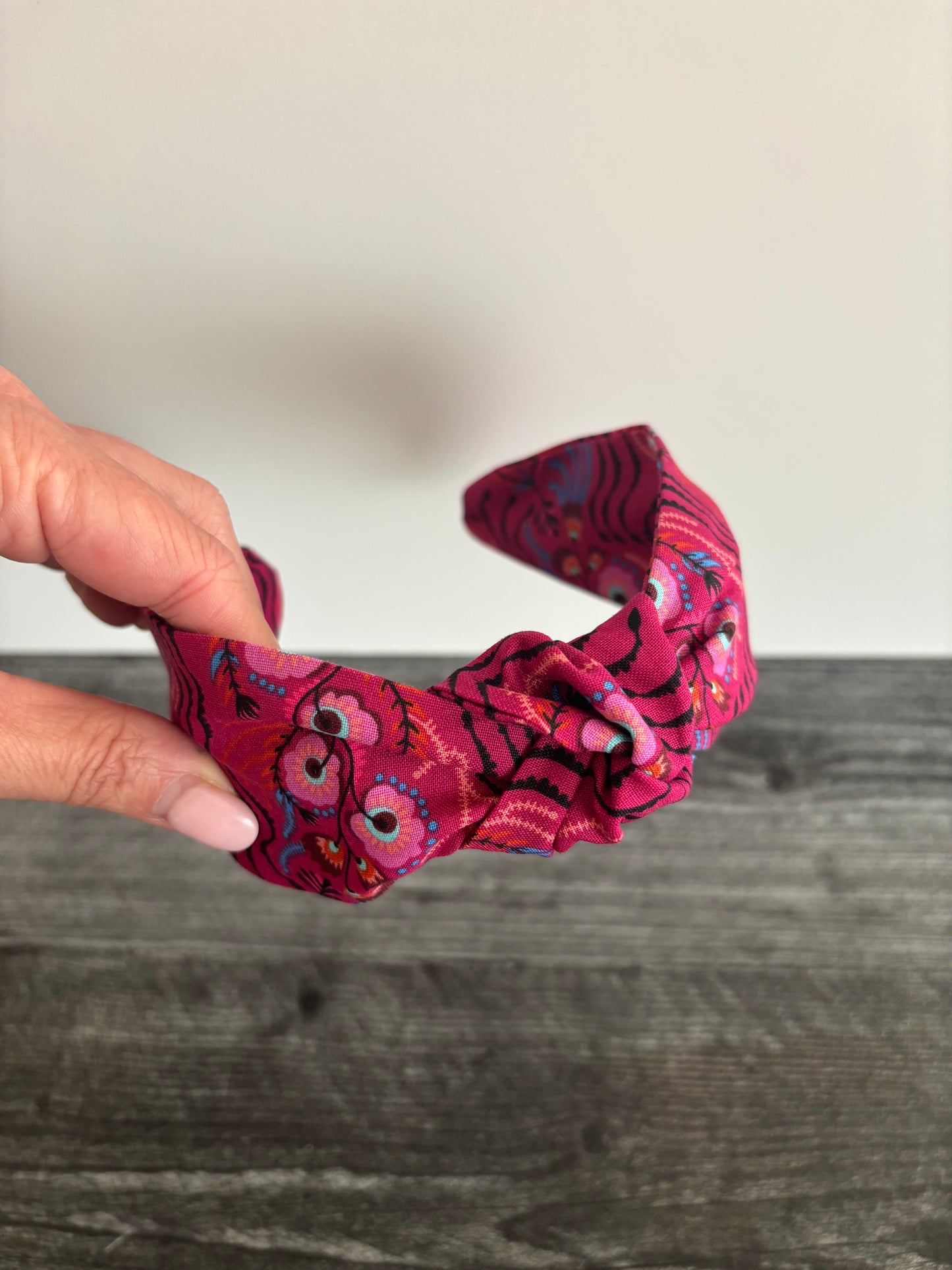 Tambourine Magenta - Knotted Headband