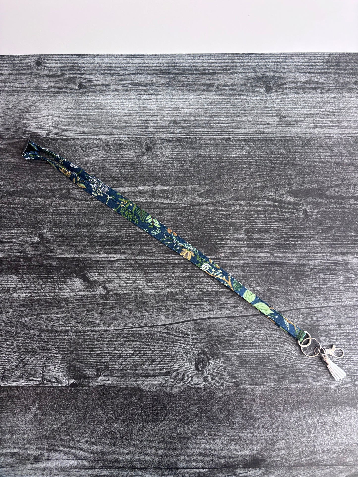 Juniper Forest - Lanyard