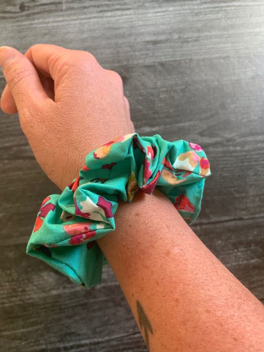 Swifting Flora Boho - Cotton Scrunchie