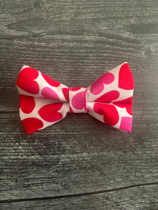 Hearts on White - Pet Bow Tie