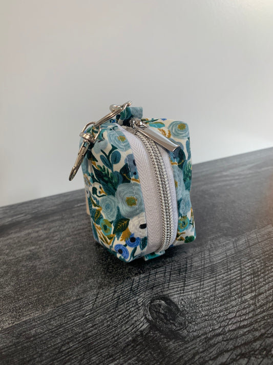 Petite Garden Party Blue - Waste Bag Dispenser