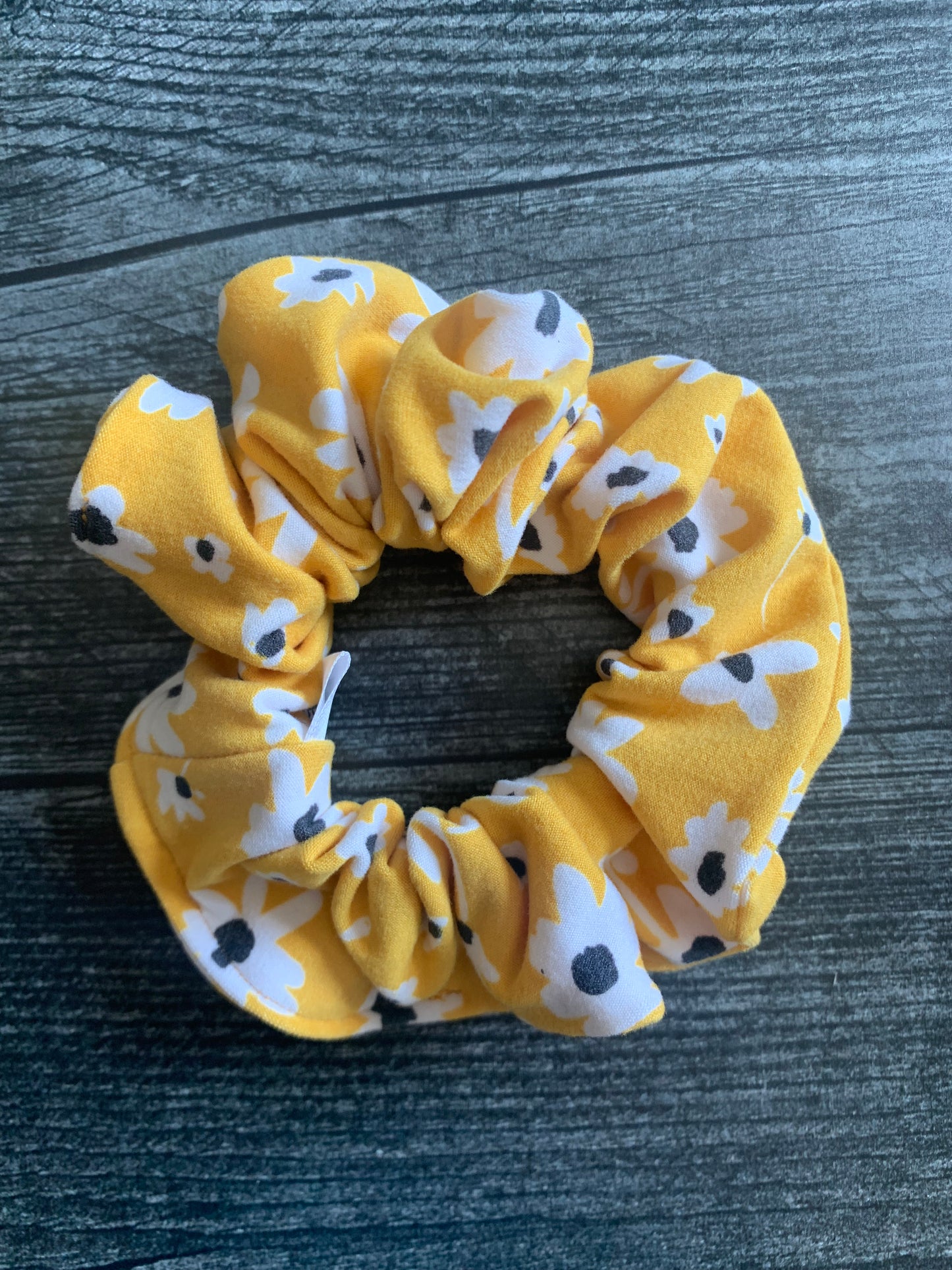 Yellow with White Daisies - Knit Scrunchie